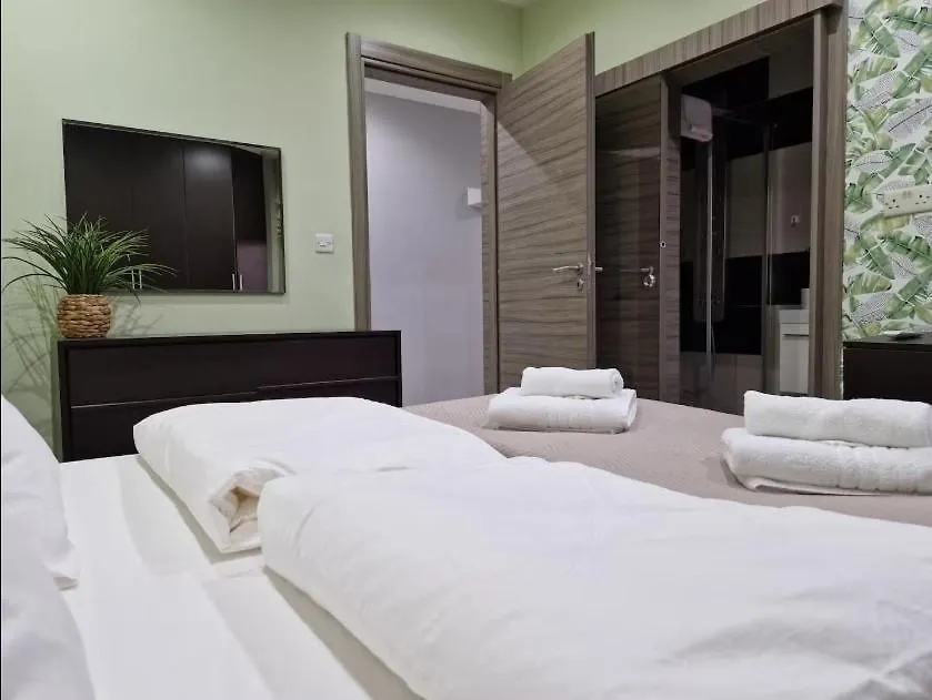 Penthouse In St Julian Apartment Sliema